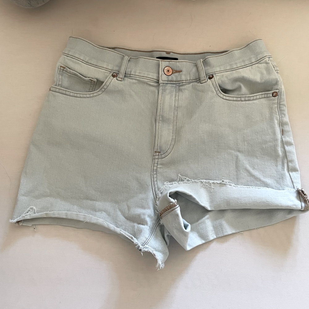 Express Denim Shorts, Size 8, Light Wash